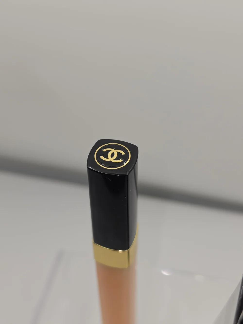 CHANEL LEVRES SCINTILLANTES BRILLIANT EXTREME GLOSSIMER- 159- Pétillant